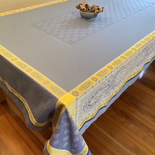 blue and yellow french Jacquard tablecloth
